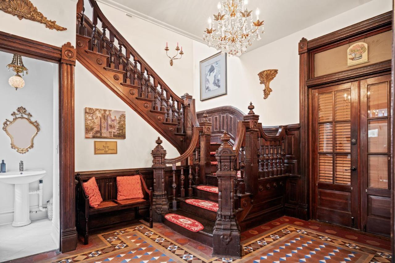 Amethyst Garden Bed & Breakfast Savannah Luaran gambar