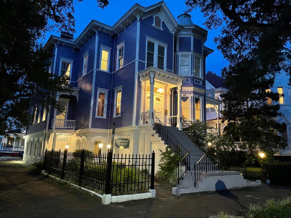 Amethyst Garden Bed & Breakfast Savannah Luaran gambar