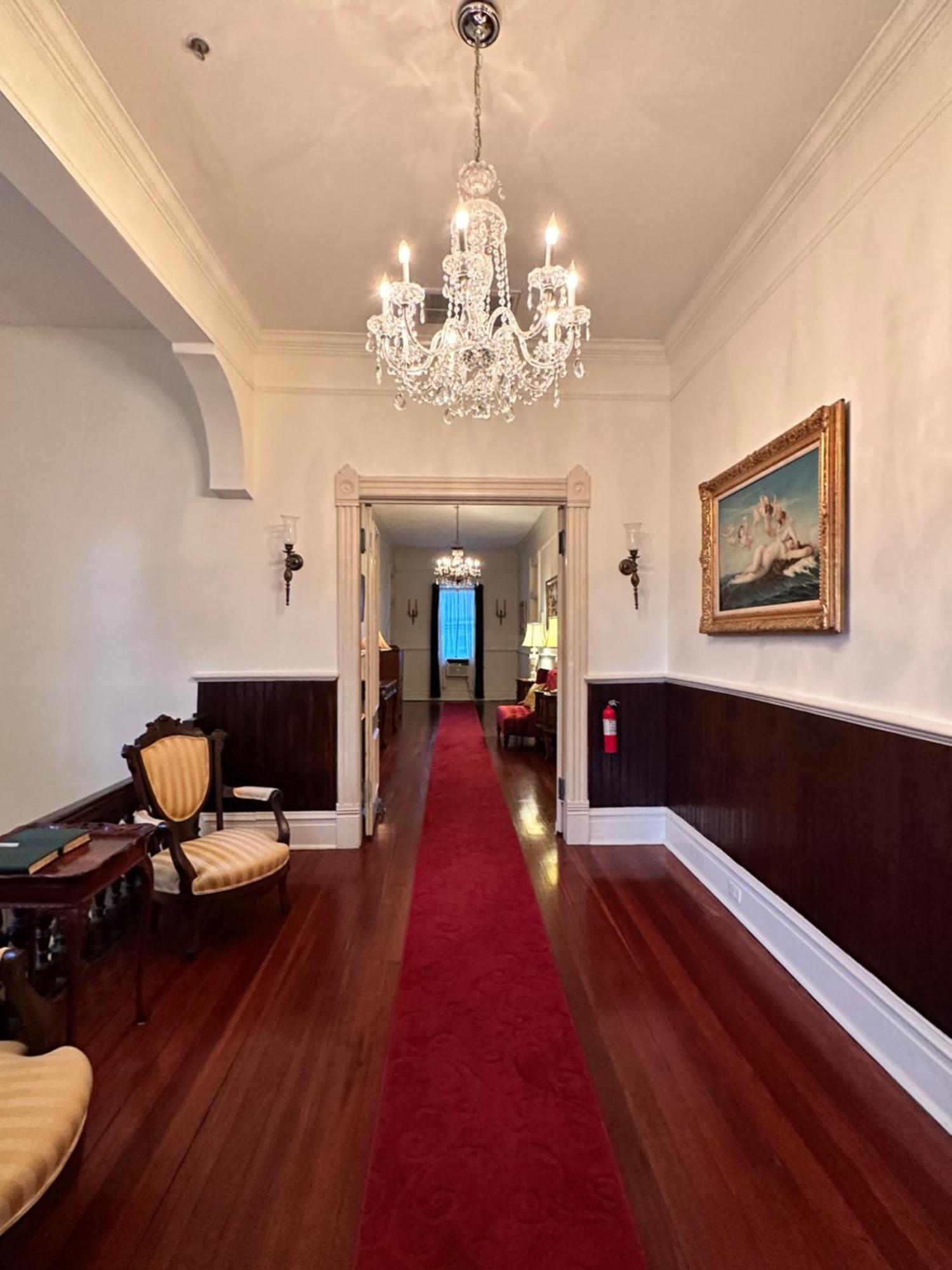 Amethyst Garden Bed & Breakfast Savannah Luaran gambar