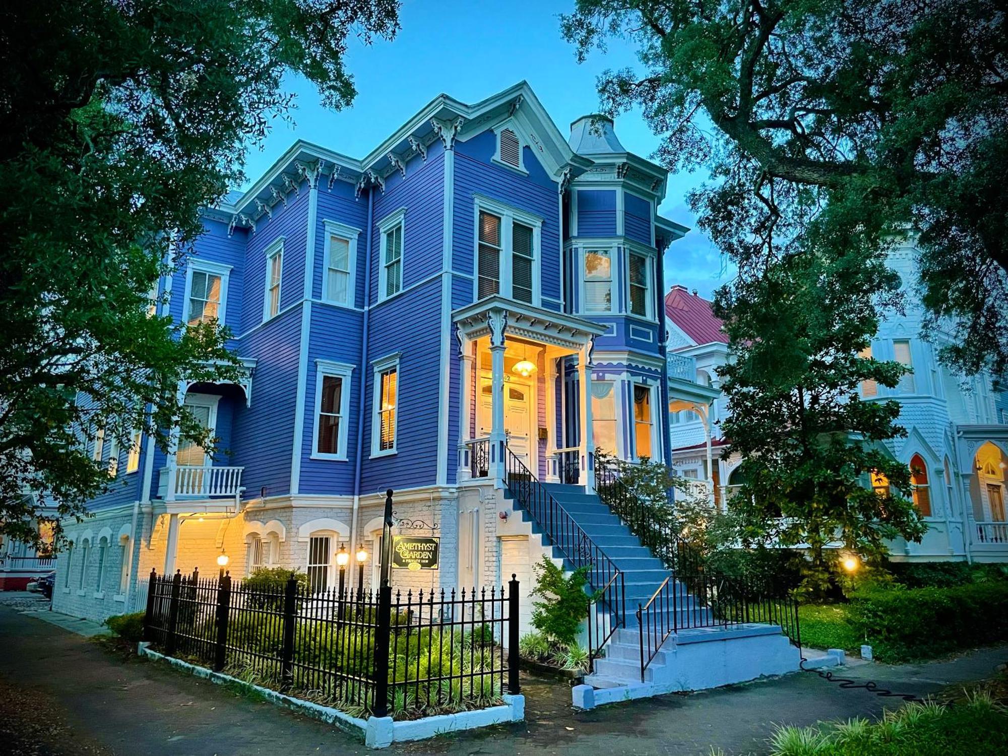 Amethyst Garden Bed & Breakfast Savannah Luaran gambar