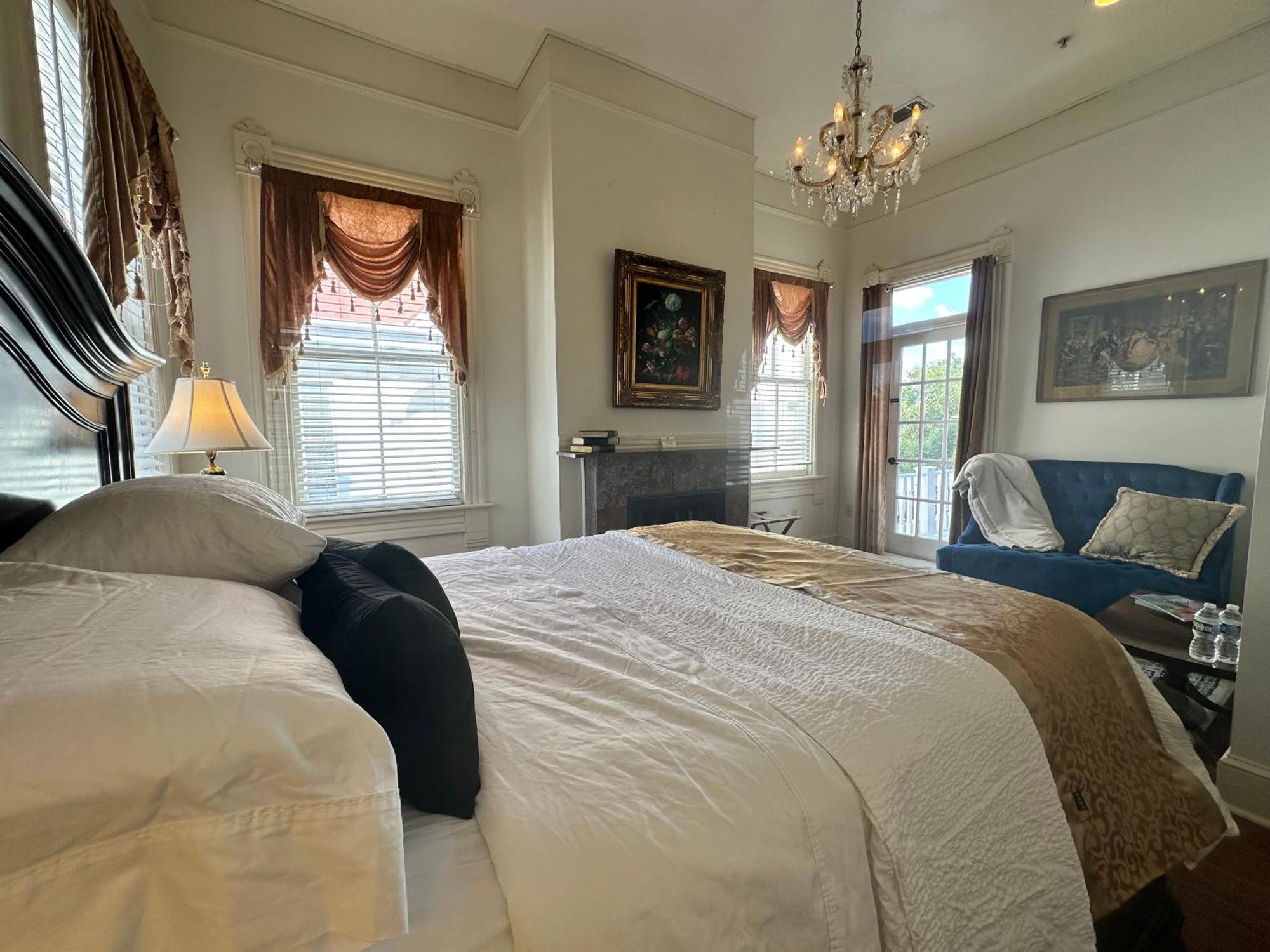 Amethyst Garden Bed & Breakfast Savannah Luaran gambar