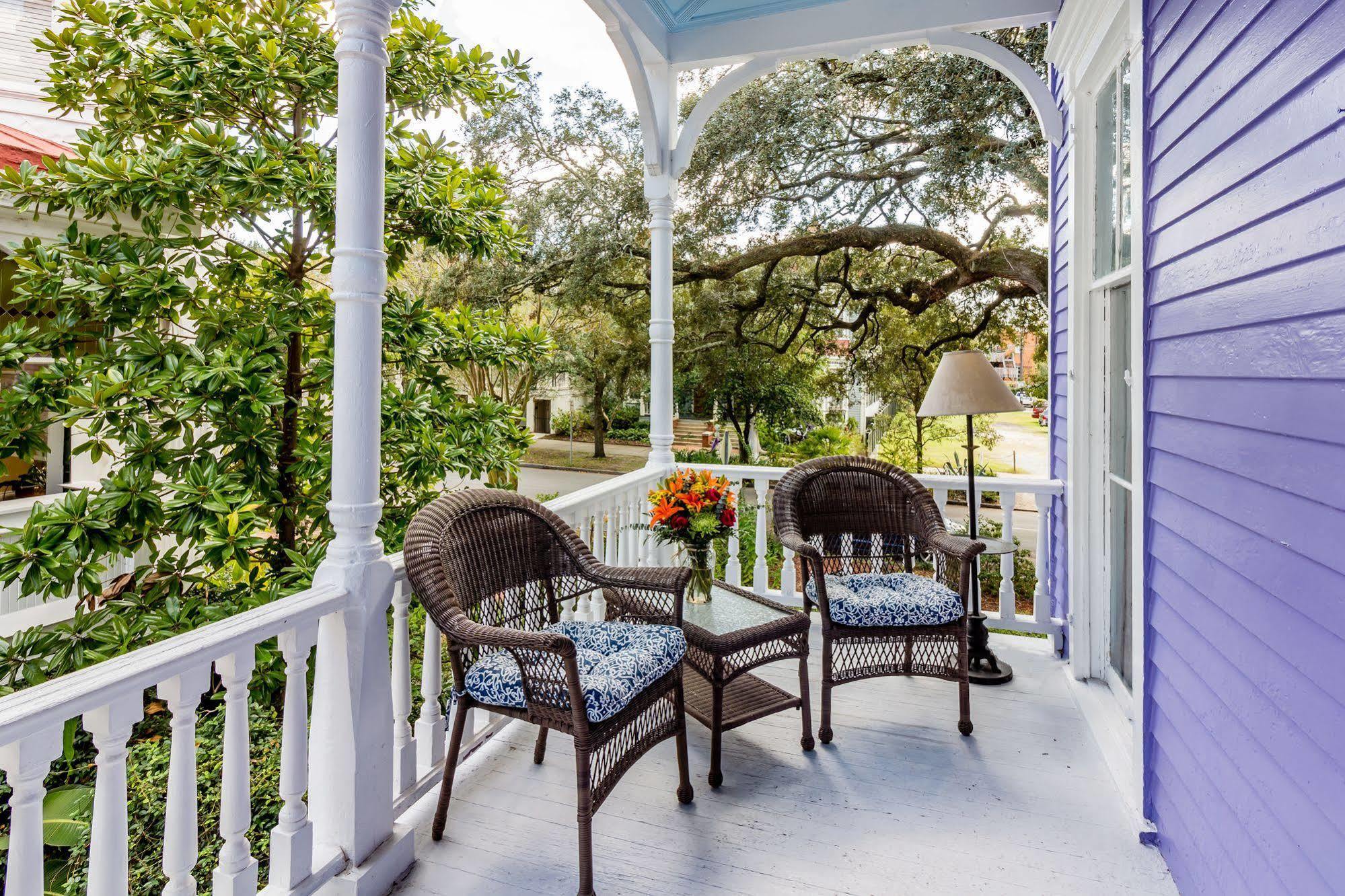 Amethyst Garden Bed & Breakfast Savannah Luaran gambar